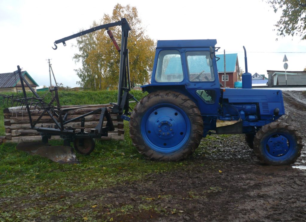 Права на трактор в Семенове